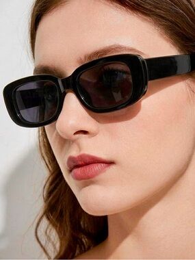 New! Classic Black Rectangular Shaped Sunglasses (NWT)